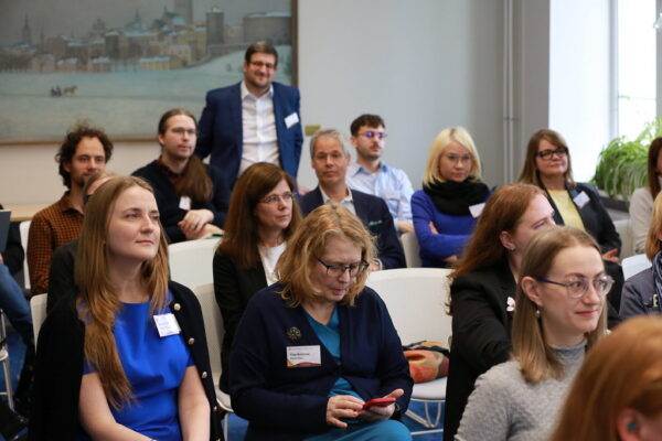 4n9a2000_54493534499_l