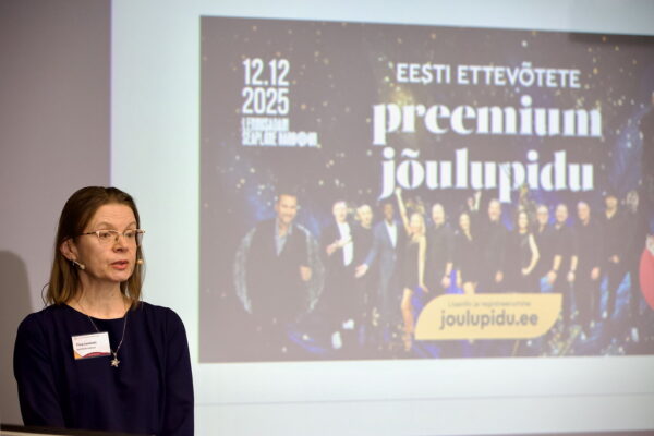 4n9a2125_54493349596_l