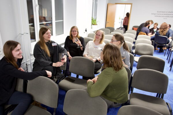 4n9a2971_54493617838_l