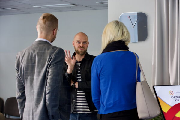 4n9a3422_54493618468_l