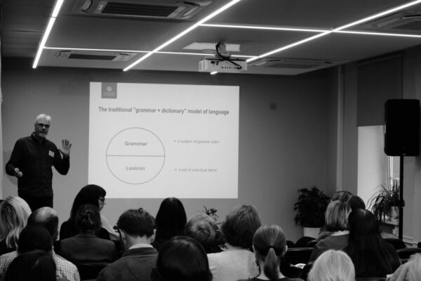 afb9b28d-3473-49ee-8787-90e5f5a14c9d